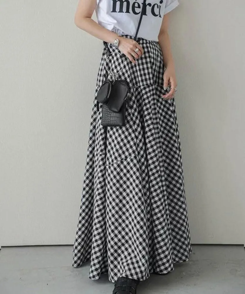 chouyatou Women's Retro Plaid A Line Midi Skirt Gingham High Elastic Waisted Pleated Swing Long Skirt