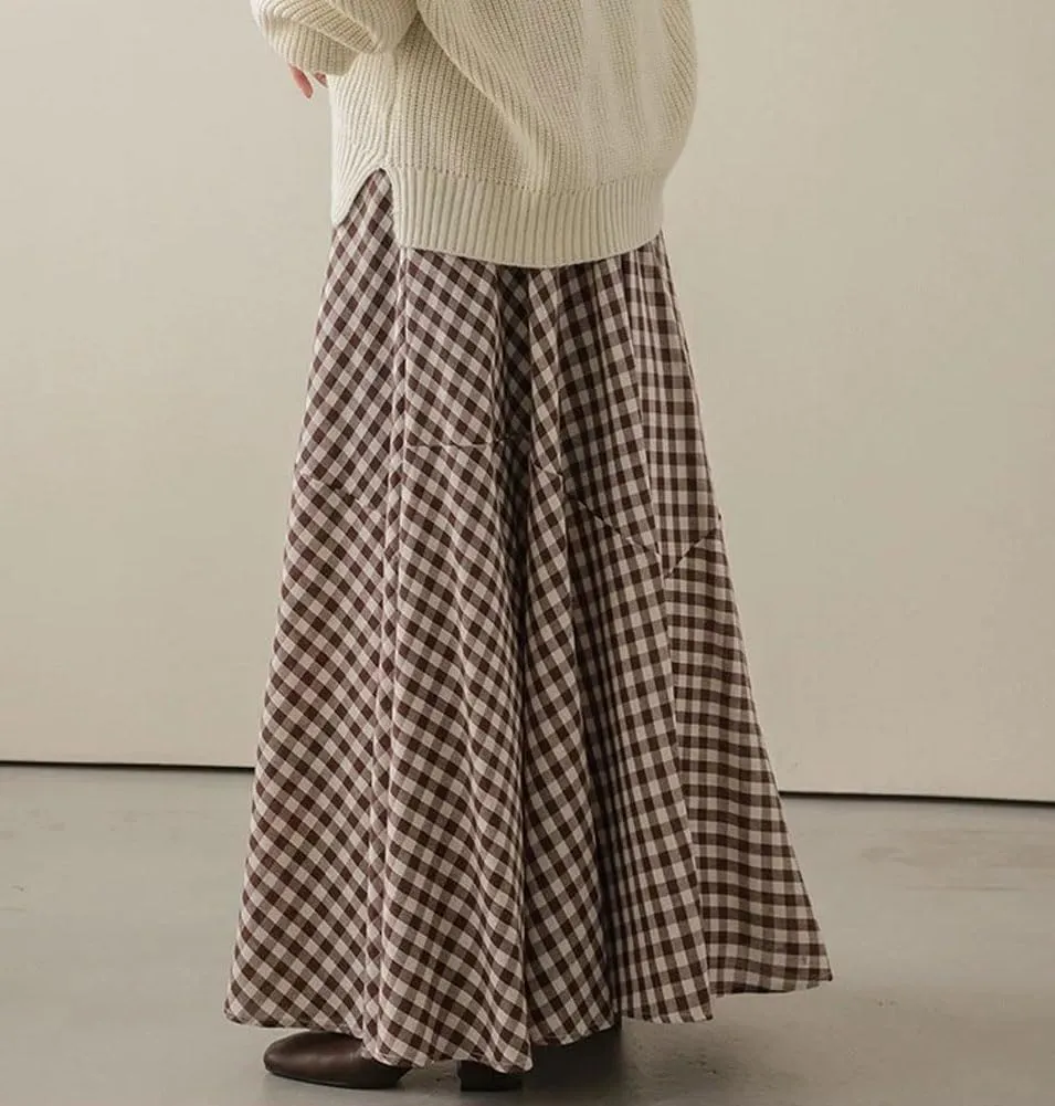 chouyatou Women's Retro Plaid A Line Midi Skirt Gingham High Elastic Waisted Pleated Swing Long Skirt