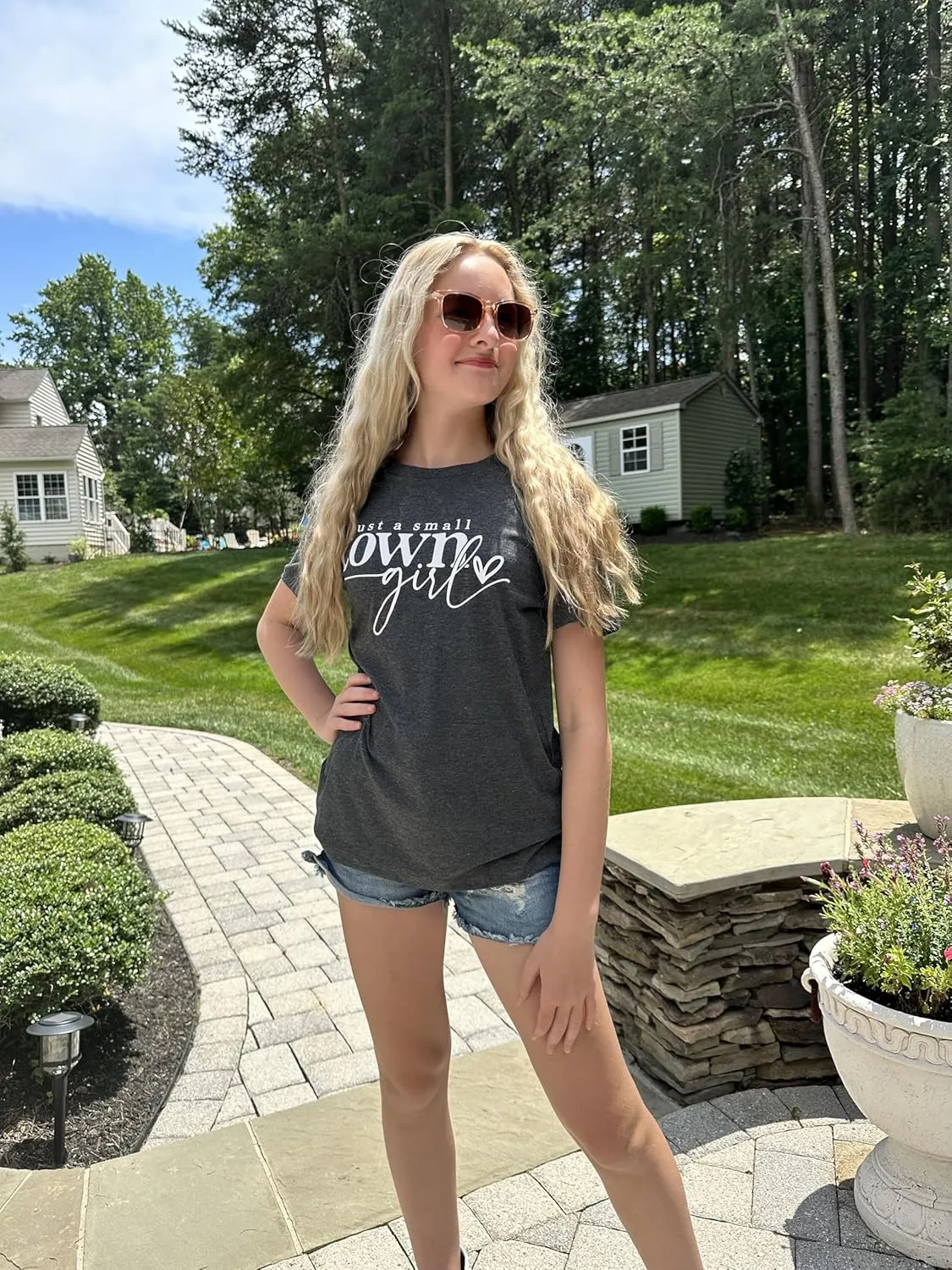 Country Music Shirt Women Small Town Girl Shirt Vintage Letter Graphic Tee Tops Casual Short Sleeve Tops