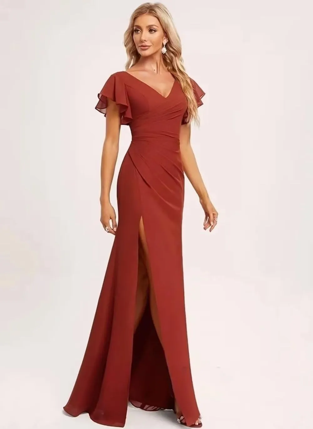 Flutter Sleeves Bridesmaid Dresses for Wedding Chiffon V Neck Ruffles Empire Waist Formal Party Dress with Slit 2025