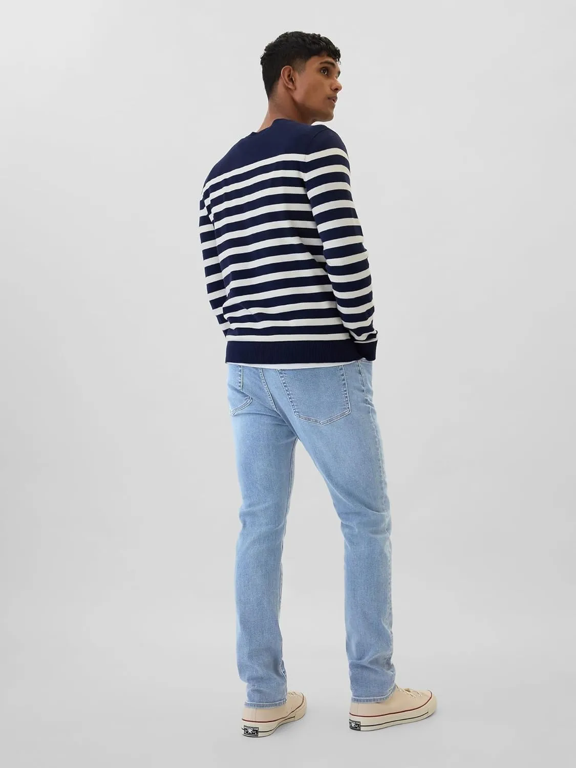 GAP Men's Athletic Slim Fit Jeans