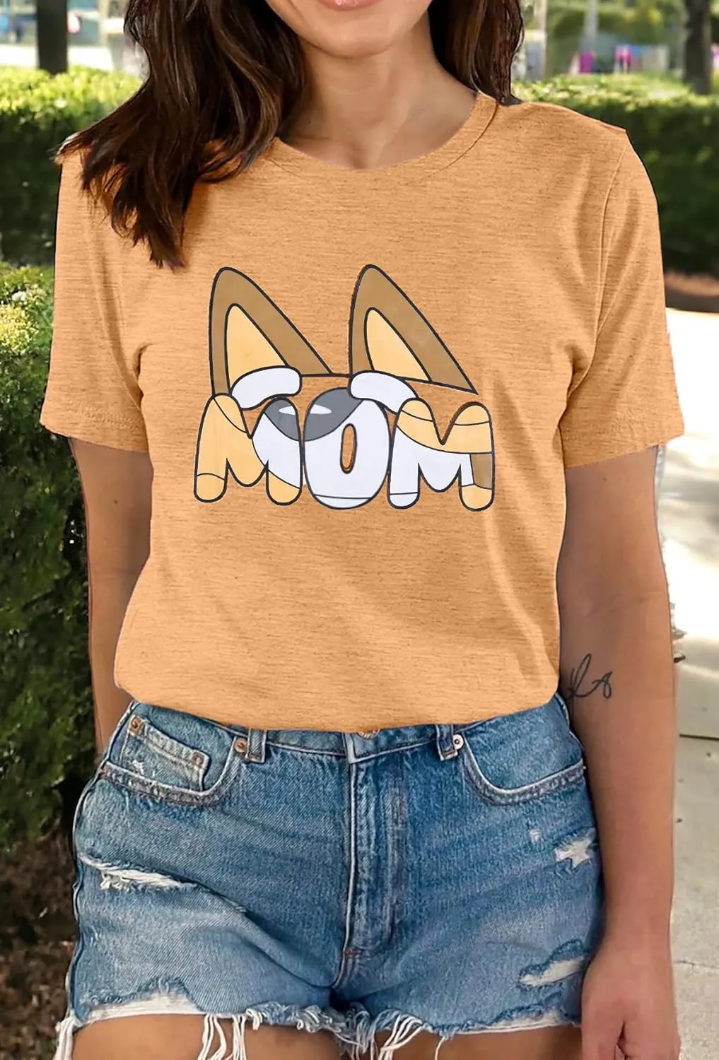 JINTING Dog Mom Shirt Mom and Dad Shirts Couple Outfit T-Shirt Casual Letter Graphic Top Tees