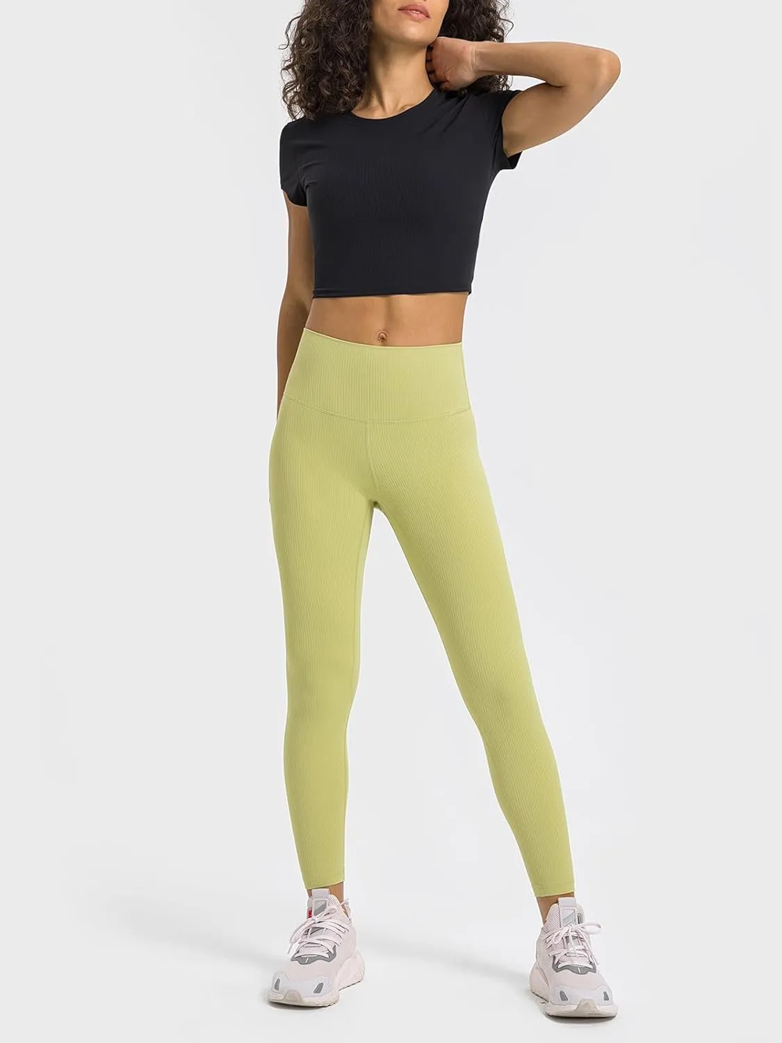 Ukaste Women's Petite Ribbed Short-Sleeve Crewneck Crop T-Shirt - Athletic Yoga Tee Tops for Juniors