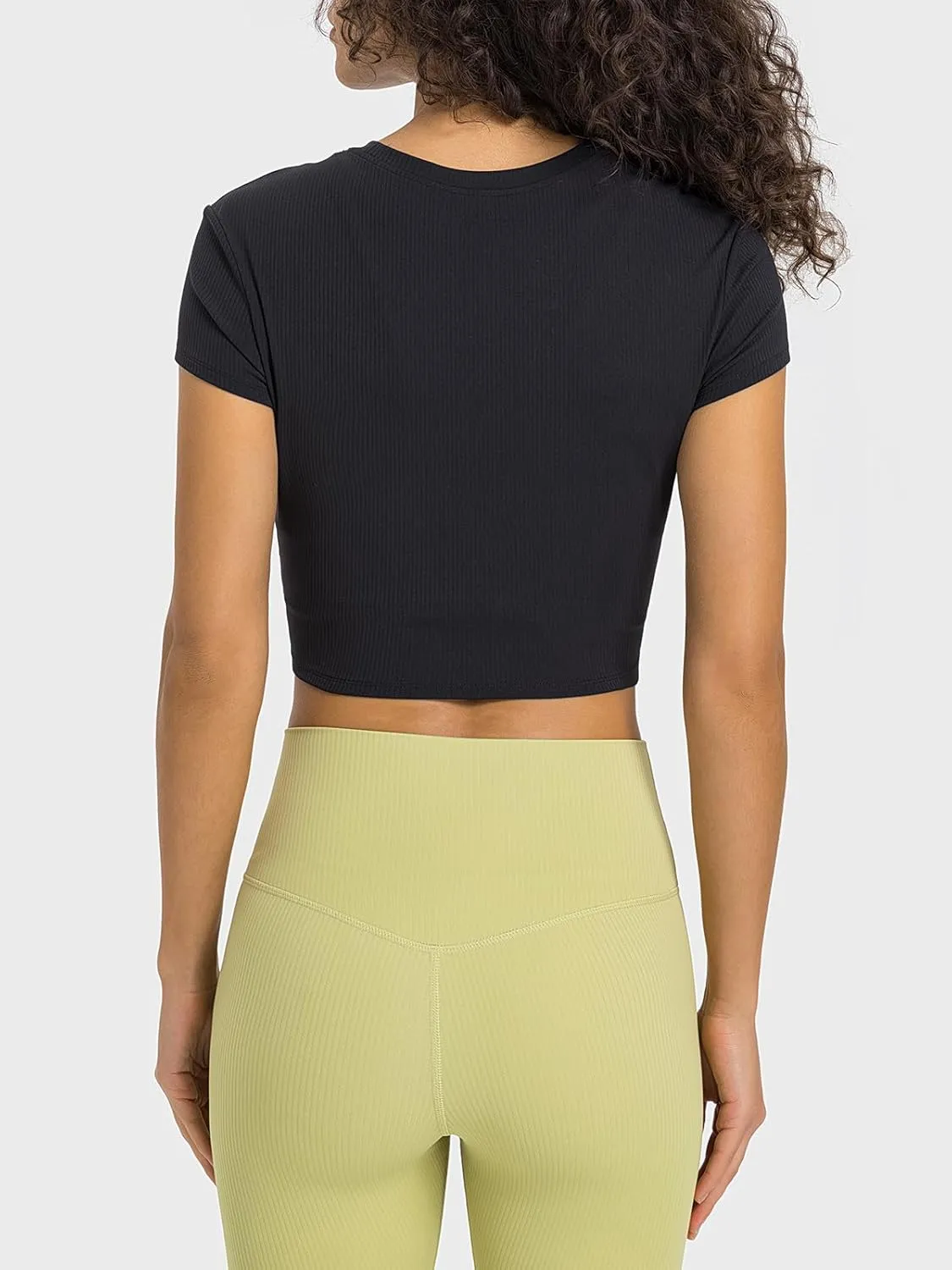 Ukaste Women's Petite Ribbed Short-Sleeve Crewneck Crop T-Shirt - Athletic Yoga Tee Tops for Juniors